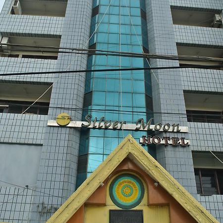 Silver Moon Hotel Rangum Exterior foto